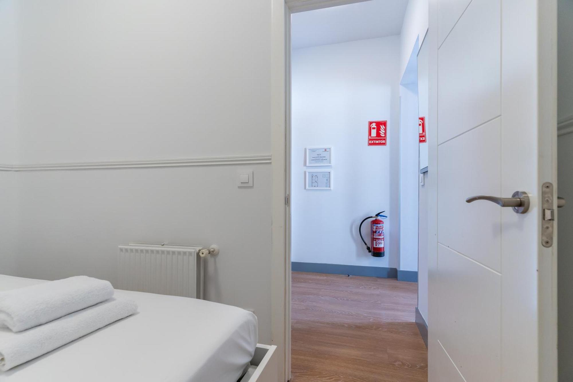 2 Bedrooms 1,5Bathrooms Furnished - Sol - Bright & Functional - Mintystay Madrid Exteriér fotografie